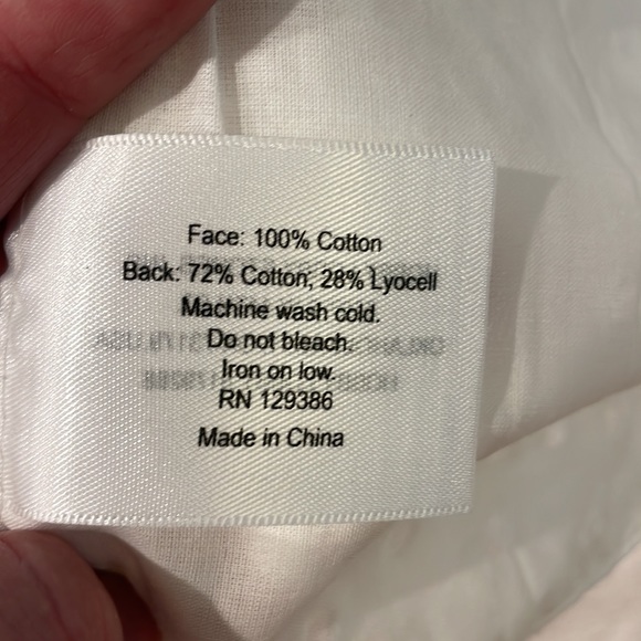 White eyelet table runners (4) and placemats (4) - Picture 4 of 4